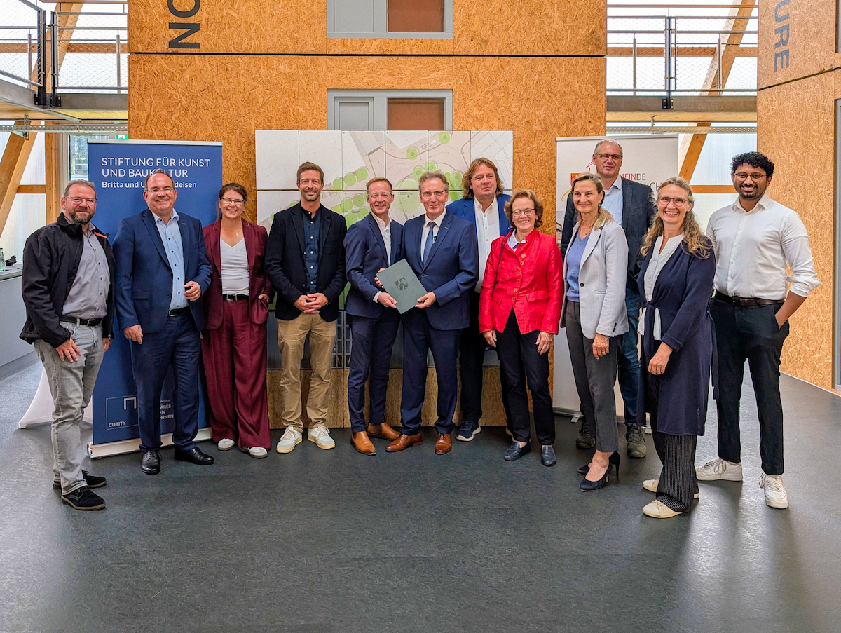 Förderbescheid Neugestaltung Poolplatz