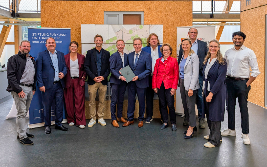 Funding approval notice for the redesign of Poolplatz