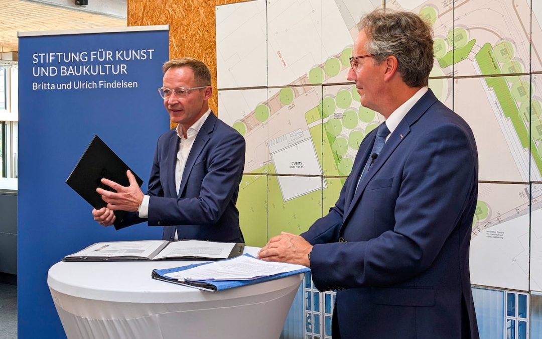 Förderbescheid an Bürgermeister Georg Gelhausen